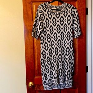 Sweater dress-black/cream/silver